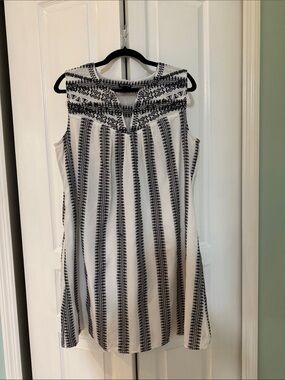 new directions Black & White Embroidered Sleeveless Mini Dress